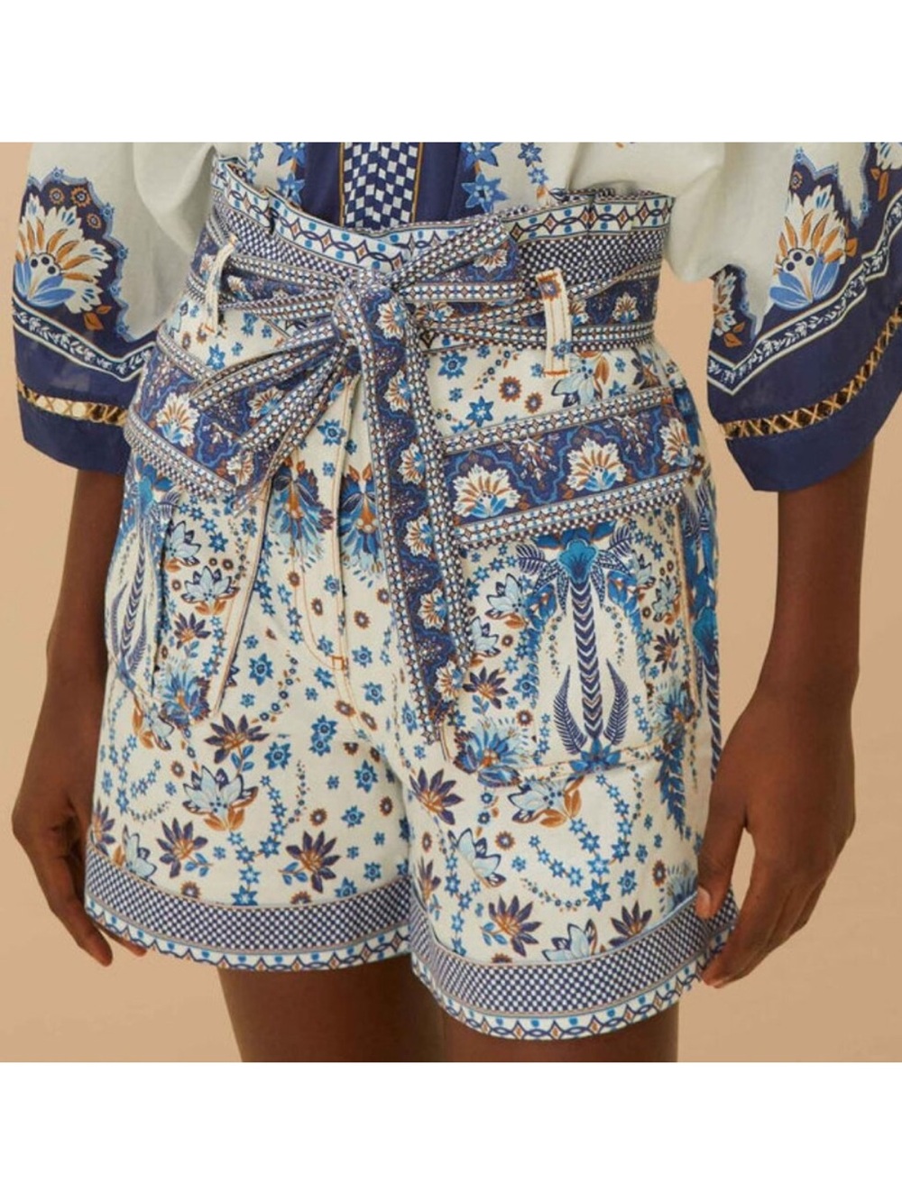 EUC Farm Rio Encanto Tropical shorts